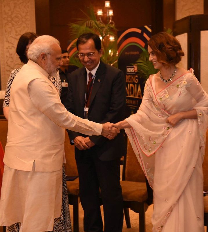 Kangana Ranaut and Narendra Modi at the event.