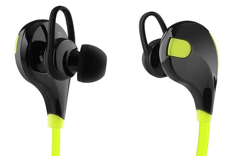 QY7 wireless sport earphone