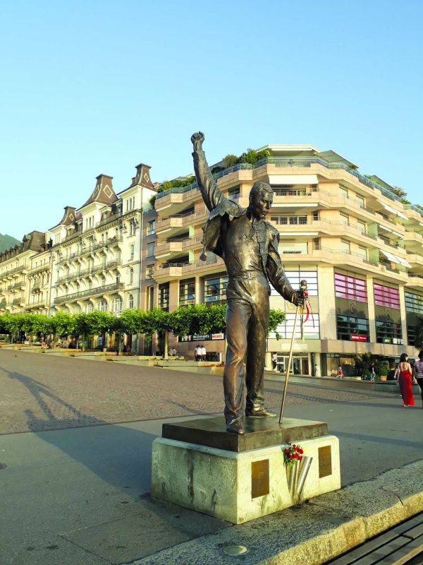 Freddie Mercuryâ€™s statue