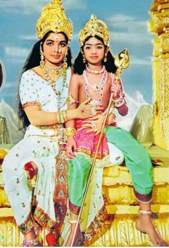 Sridevi as child artiste had shared screen space with Jayalalithaa
