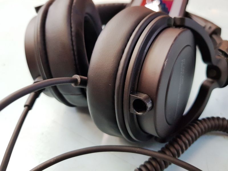 Beyerdynamic DT 240 Pro