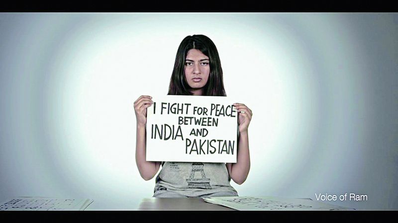 Gurmeher Kaur was trolled for putting forth her opinion on Indian Army.