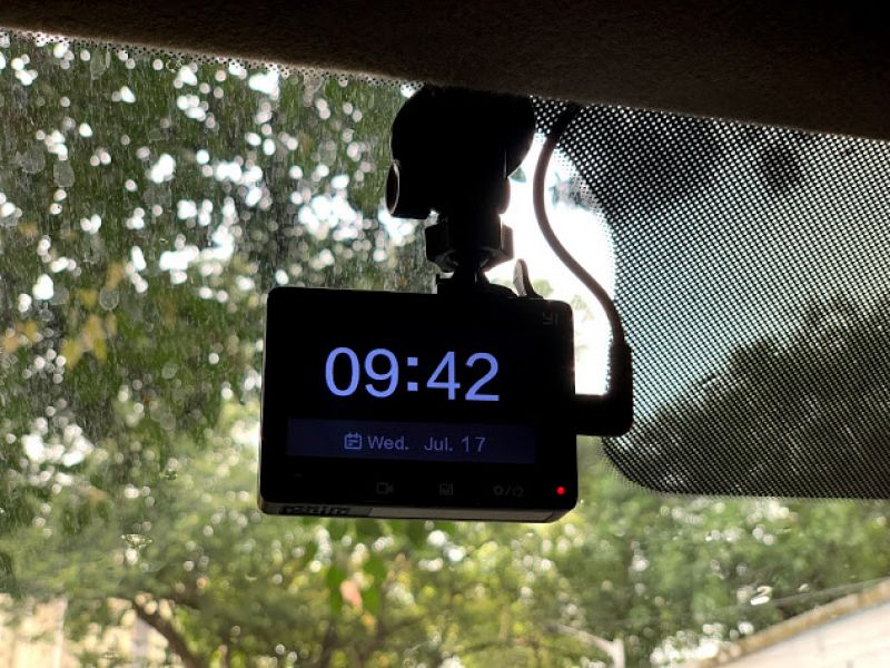Yi Dash camera on road