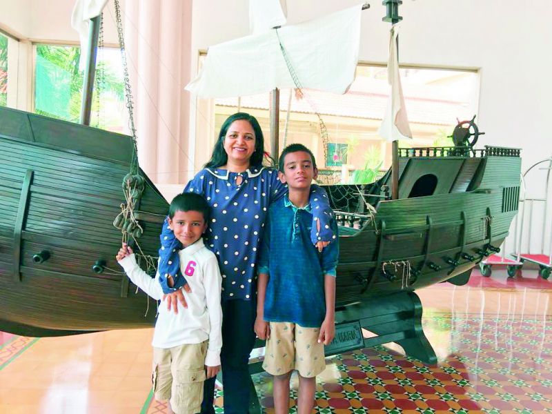 Neetu Prasad with her sons Agastya and Amartya.