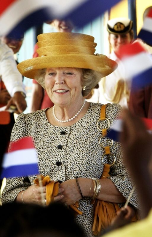 Dutch Queen Beatrix left the field open for a new generation. (Photo: AFP)