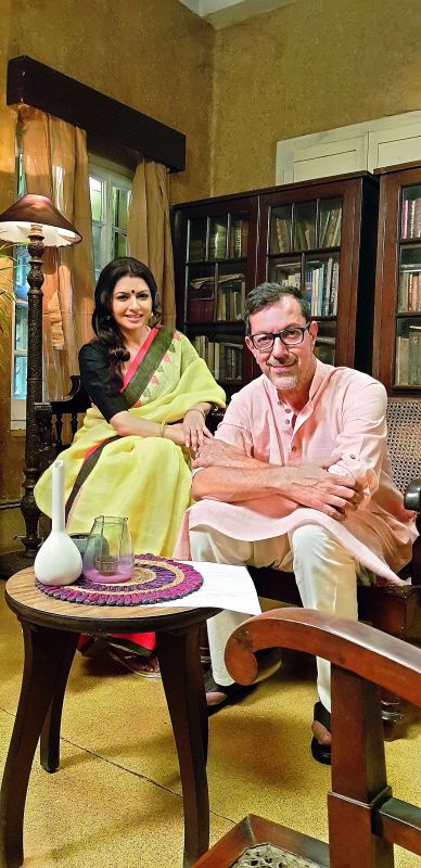 Bhagyashree and Rajat Kapoor on the sets of Two States.
