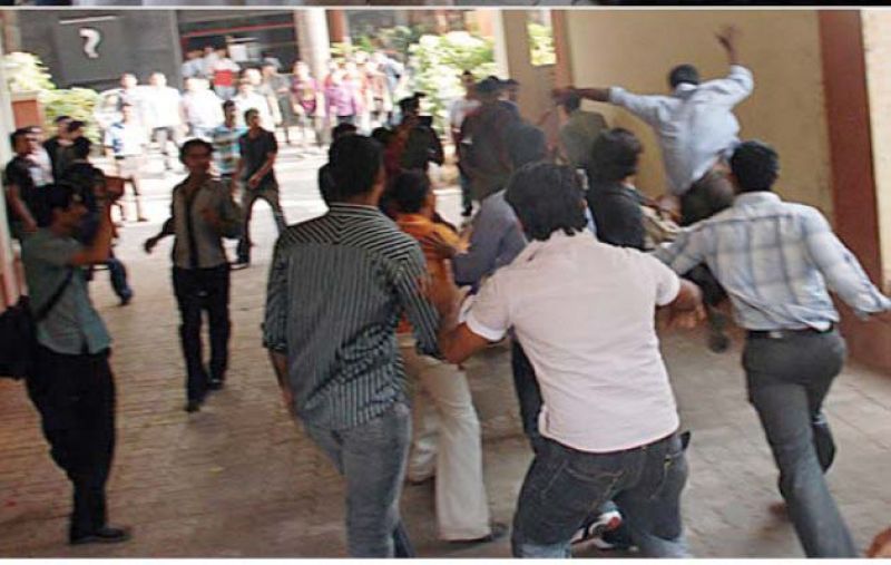 A video grab of Ram Sena members rushing into Amnesia Pub in 2009