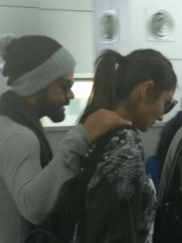 Virat Kohli and Anushka Sharma at the Dehradun Airport. (Photo: Virat Kohli Fan Club/ Twitter)