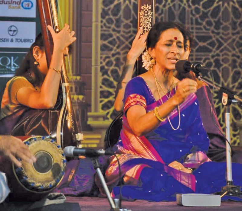 Bombay Jayashree performs at Bharat Kalachar. (Photo: DC)