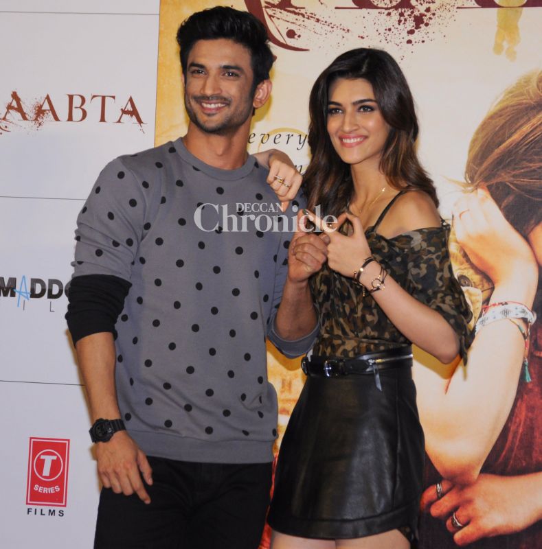 Sushant and Kriti display lovely chemistry at the trailer launch of Raabta