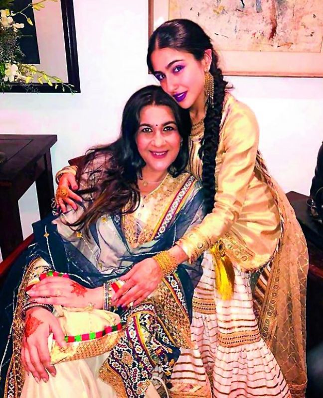 Amrita Singh with daughter Sara Ali Khan