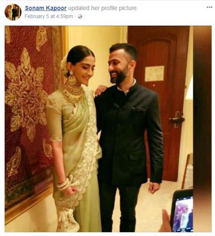 Screenshot from Sonam Kapoor's Facebook profile photo with Anand Ahuja.