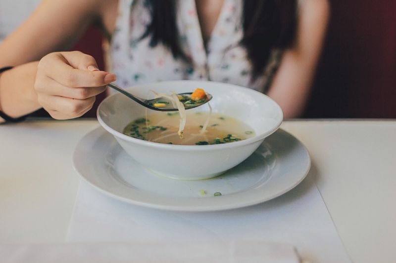 Eating a light snack or having a bowl of soup or salad before going out for dinner to avoid bingeing is also a good idea. (Photo: Pixabay)