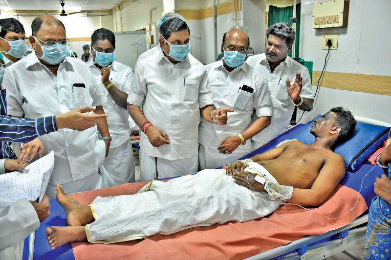 Chief Minister Edappadi K Palaniswamy visited Government Stanley Hospital to meet the  victims of the cylinder blast.