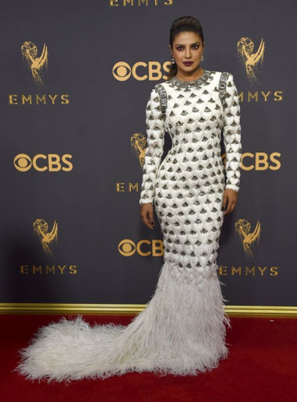 Priyanka Chopra dazzles in white as she presents award at Emmys 2017