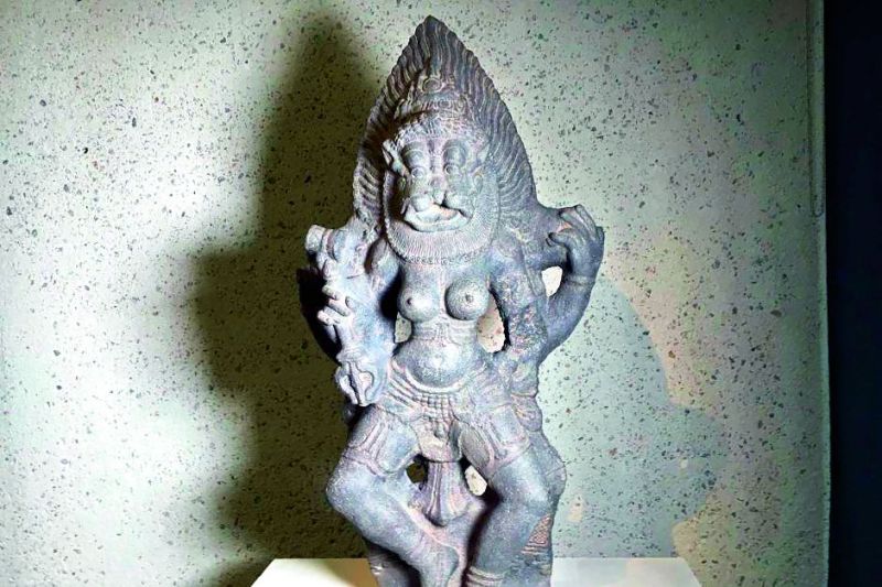 Idol of the goddess Pratyangira.