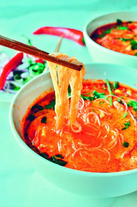 Spicy rice vermicelli