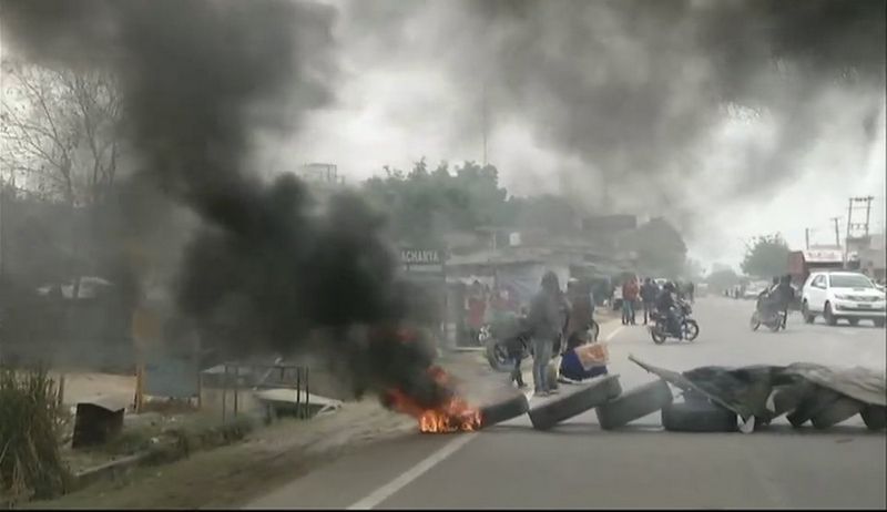 Protesters burn tyres, block Gurgaon's Wazirpur-Pataudi road agitating against release of 'Padmaavat'. (Photo: ANI)