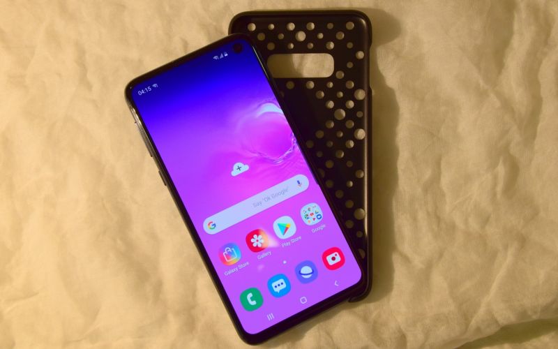 Samsung Galaxy S10e review: An unapologetic flagship  Samsung Galaxy S10e  review: An unapologetic flagship