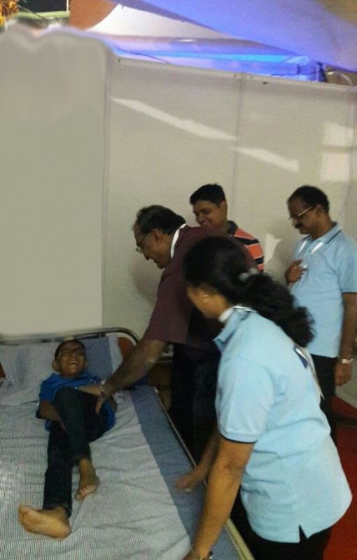 सुरेश रैना के छक्के से 6 वर्ष का बच्चा हुआ चोटिल 2