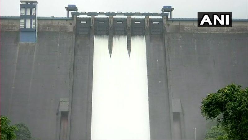 Two more shutters of Idukki dam were opened on Friday morning, increasing the water flow into Periyar river to 125 cuses (1,25,000 ltres/sec). (Photo: Twitter | ANI)