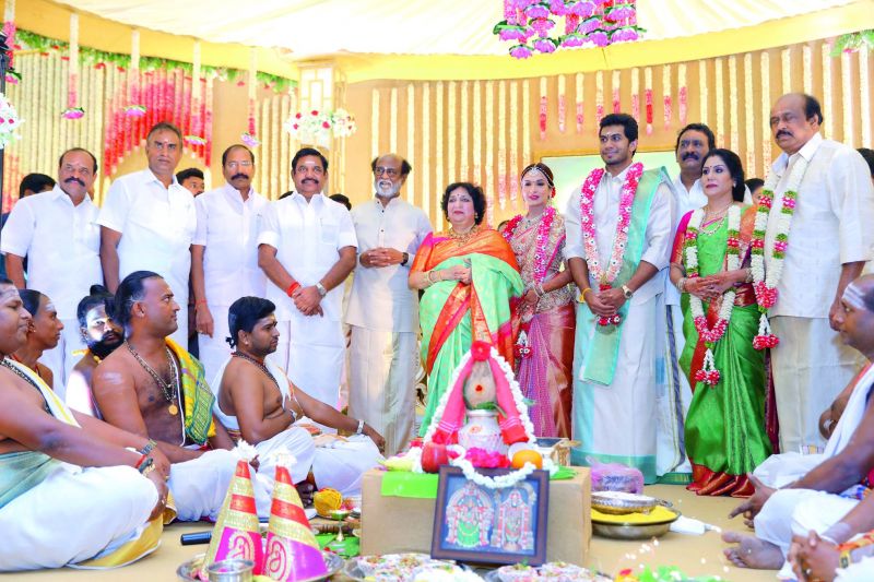 Tamil Nadu CM Edappadi Palanisamy and other ministers at the wedding.