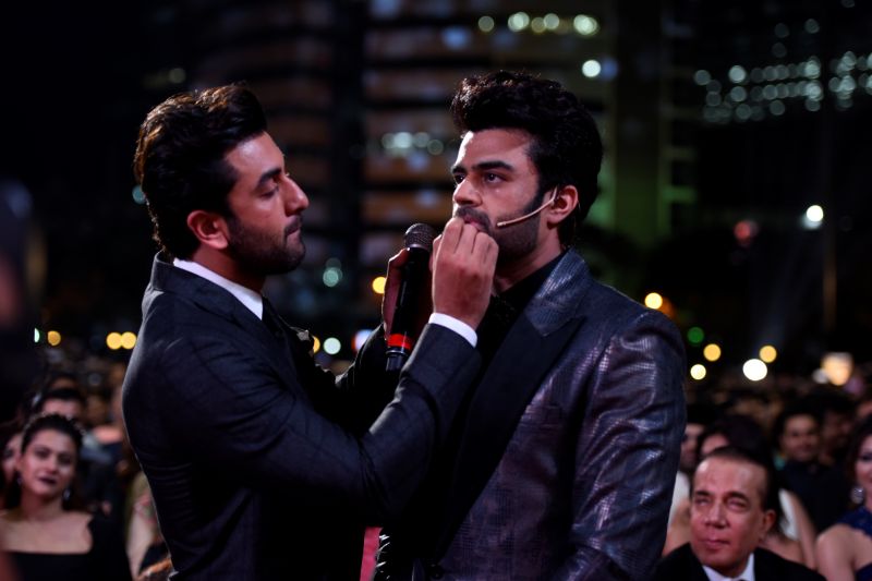 Ranbir and Maniesh share a lipstick moment