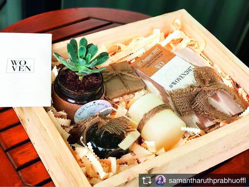  On her Instagram account Samantha posted the picture of the invitation box of Woven Fashion Show 2017 filled with organic goodies sent out to guests. 