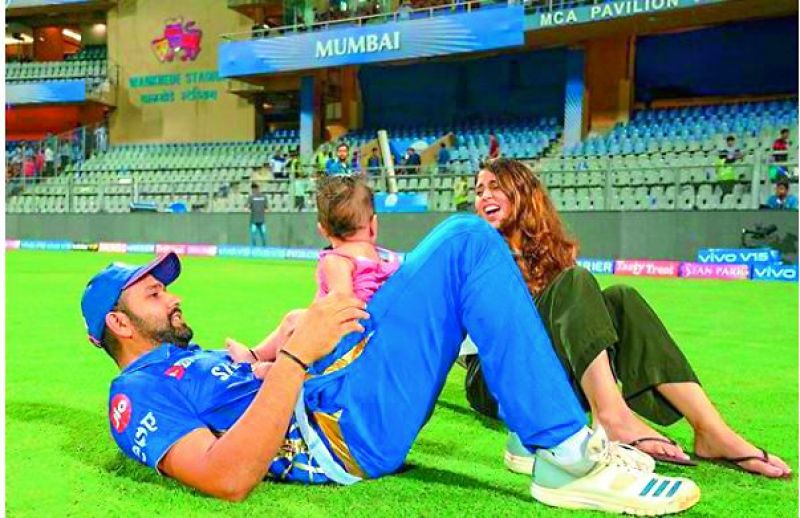 Rohit sharma with his daughter