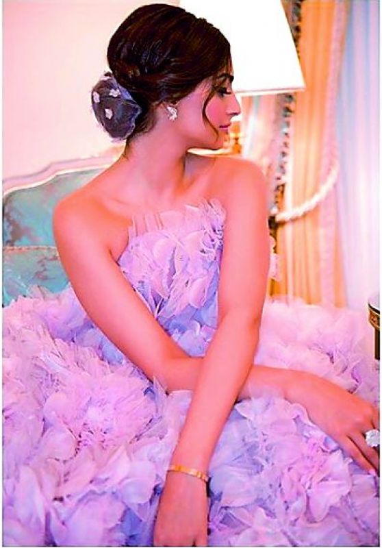 Sonam Kapoor in Ultra Violet Dress (Photo: Instagram)