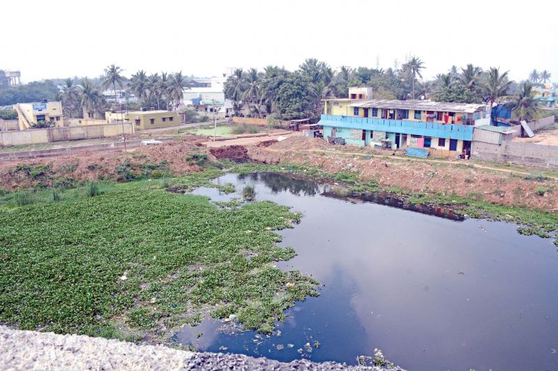 Water overflow from Korattur Lake leads to inundation of residential areas in Korattur.  (Photo: DC