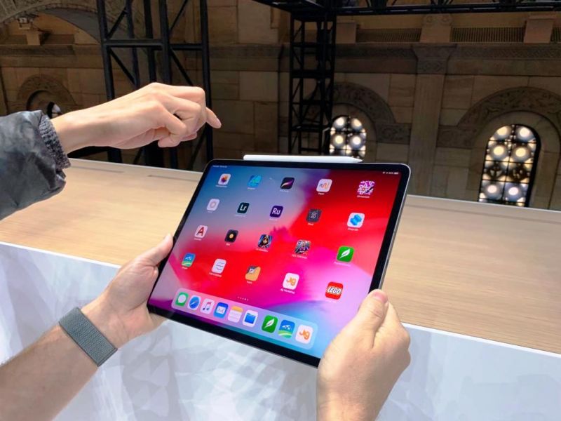 iOS 12 brings iPhone XS-like gestures to the iPad and lets users multitask with up to two apps at once. The FaceID system on this one can detect faces in any orientation.