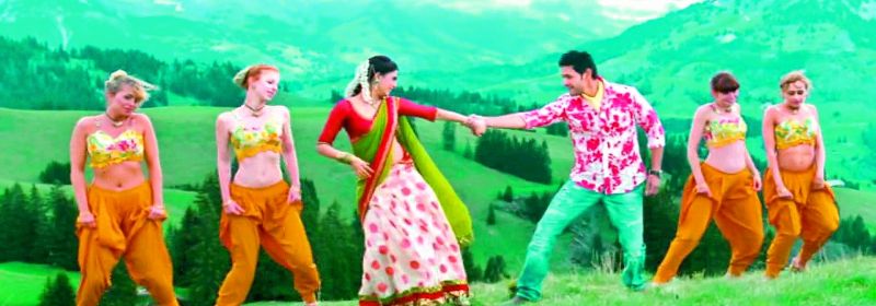 A screengrab of a song from the film Dookudu