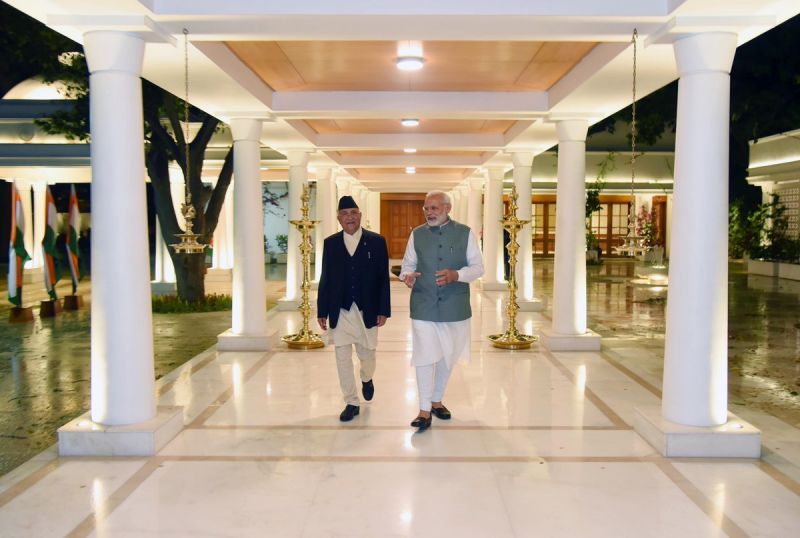Prime Minister Narendra Modi with Nepal PM KP Sharma Oli. (Photo: Twitter | @narendramodi)
