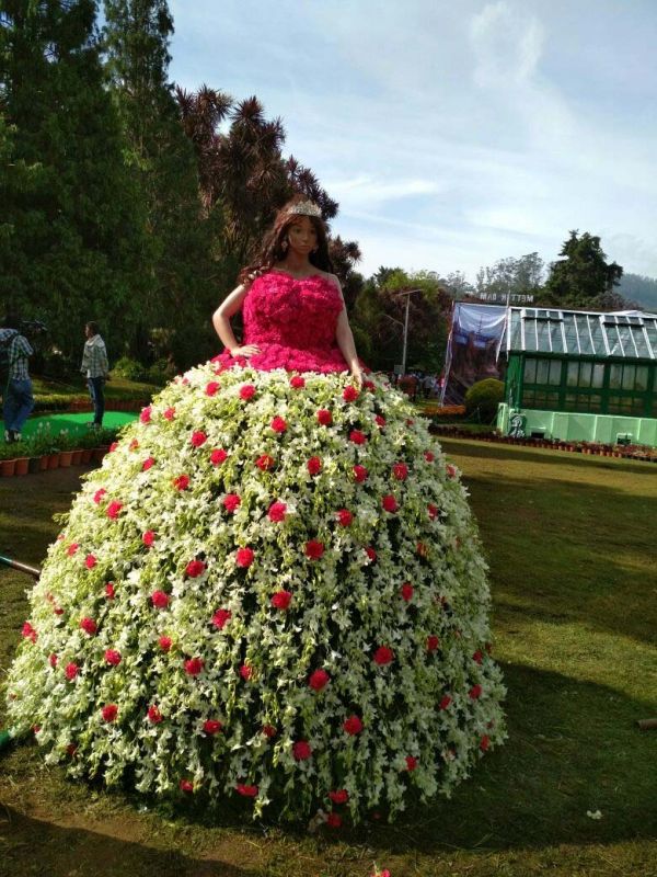 Flower replica of Barbie doll at the flower show at Ooty in Friday. (Photo:DC)