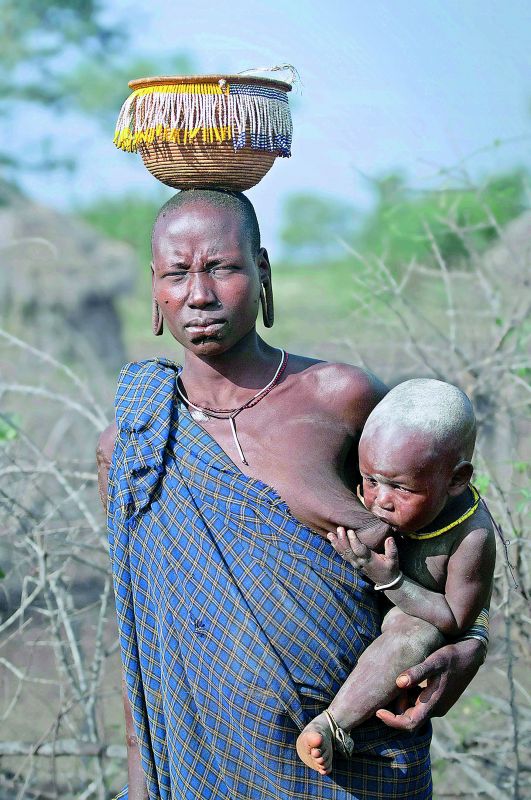 Motherhood, Turmi, Gamo Gofa, Ethiopia