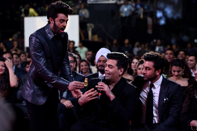 Ranbir and Maniesh share a lipstick moment