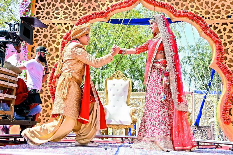 Mohsin is practicing hard to get down on one knee and impress the bride. Incidentally, this reel romance has turned into real romance for the couple. A few days ago, the actor revealed that he and Shivangi are dating.  