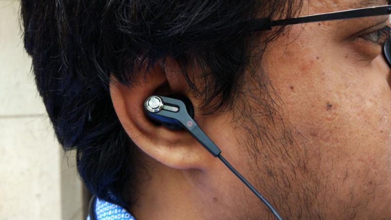 Audio Technica ANC40BT wireless earphones