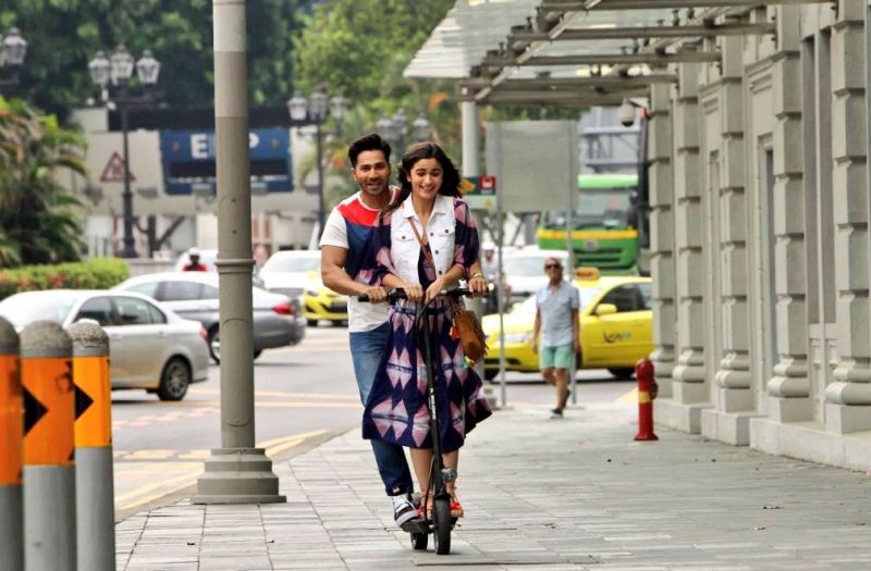 Varun and Alia's chemistry in these Badrinath Ki Dulhania' pictures is beautiful