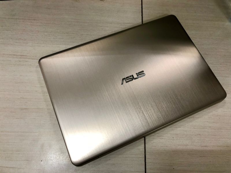 ASUS VivoBook S14 review