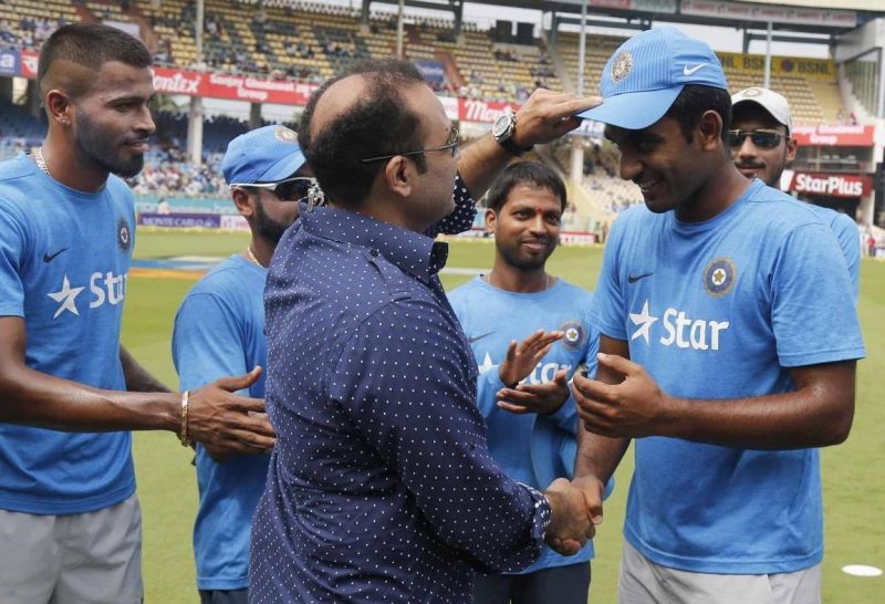Virender Sehwag handed over the India cap to Jayant Yadav. (Photo: BCCI)