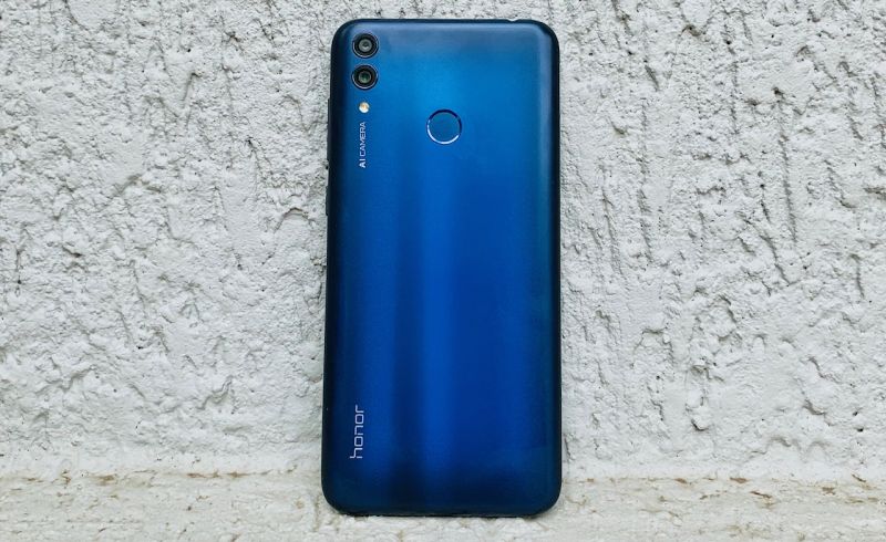 Honor 8C review