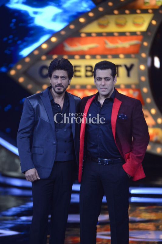 Salman and Shah Rukh look their dapper best as they shoot for Bigg Boss