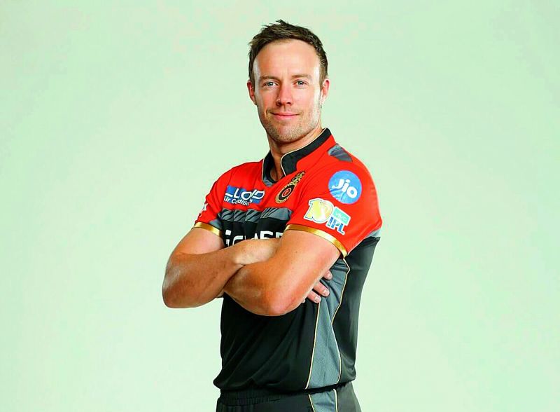 AB de Villiers announced his retirement, though still in brilliant form, saying  it's time to rest and give others a chance.   In contrast, our players like Yuvraj, Harbhajan and few more who are on the wrong side of 30, and not upto the mark, are yet to consider stepping aside.  Most Indian players seem to hate the word  retire'.