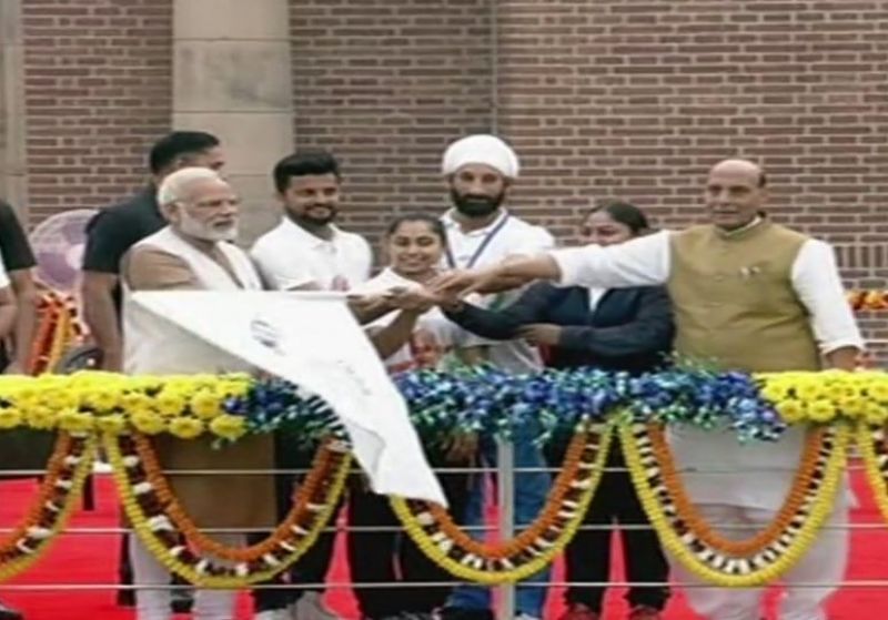 Prime Minister Narendra Modi flags off 'Run for Unity' marathon in New Delhi.