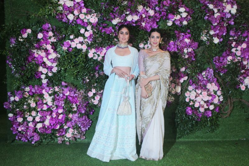 Kareena Kapoor Khan with elder sister Karisma Kapoor. (Photo Courtesy: Mrugesh Bandiwadekar)
