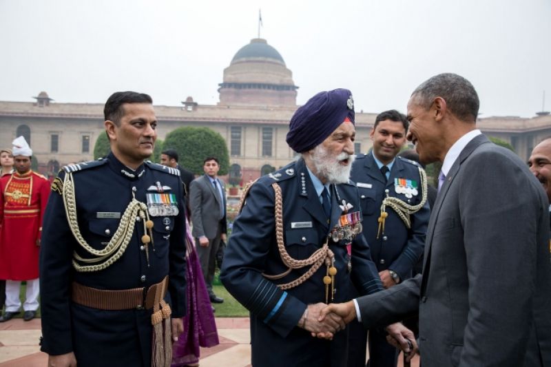 In file photo, Barack Obama greets Arjan Singh, Marshal of the Indian Air Force, at Rashtrapati Bhawan in New Delhi in January 2015. (Photo: Wikimedia Commons)