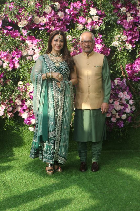 Juhi Chawla with husband Jay Mehta. (Photo Courtesy: Mrugesh Bandiwadekar)