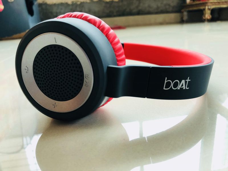 Boat Rockerz 430 bluetooth headphones